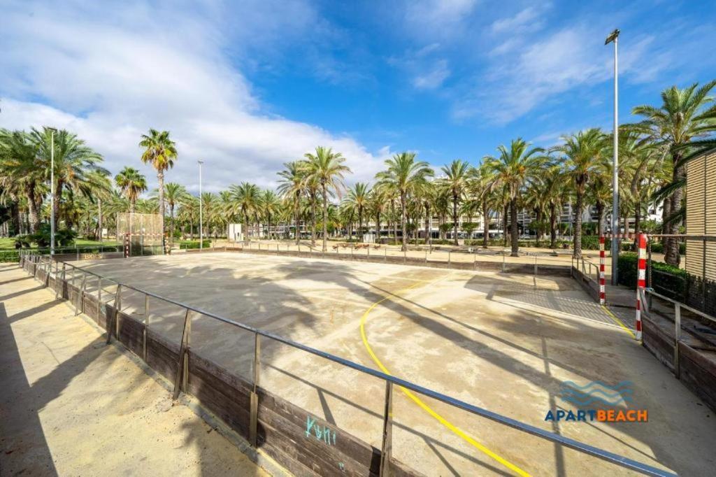 Apartbeach Novelty Climatizado Y Vistas Playa Salou Zewnętrze zdjęcie