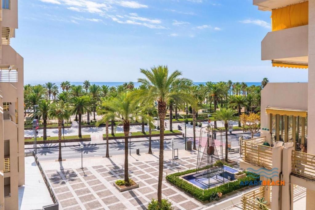 Apartbeach Novelty Climatizado Y Vistas Playa Salou Zewnętrze zdjęcie